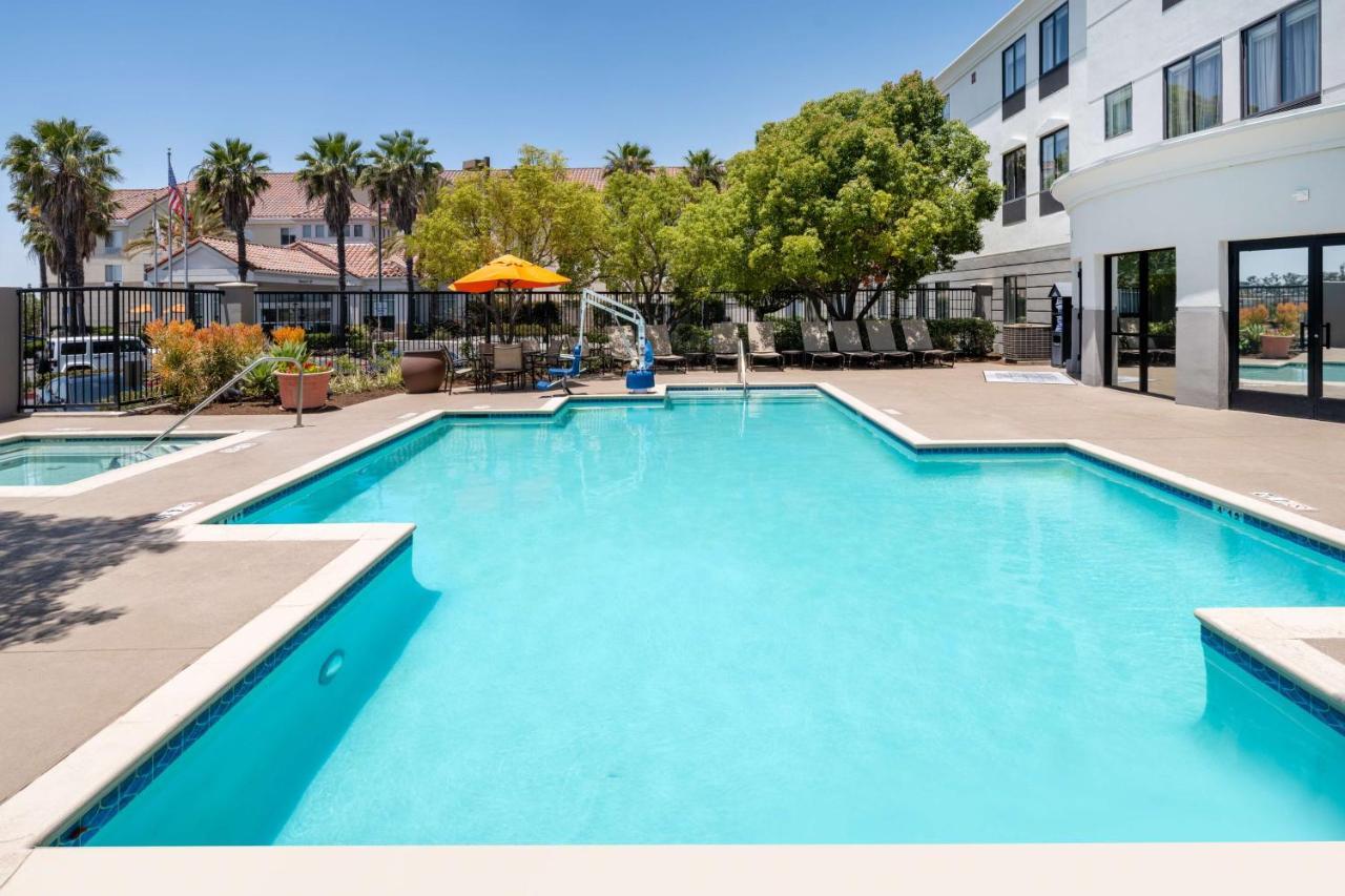 Hampton Inn By Hilton Irvine East - Lake Forest Zewnętrze zdjęcie